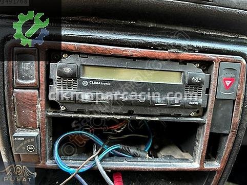 Volkswagen Passat Klima Kontrol Paneli çıkma parça