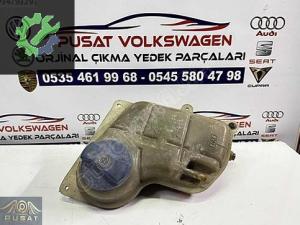 VOLKSWAGEN PASSAT B5 ÇIKMA MOTOR SU BİDONU