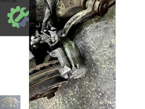 VOLKSWAGEN PASSAT B5 ÇIKMA SAG SOL FREN MERKEZİ