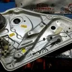 VOLKSWAGEN PASSAT B5 ÇIKMA SOL ARKA KAPI CAM KRİKOSU