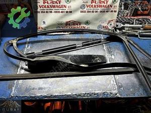 VOLKSWAGEN PASSAT B5 ÇIKMA SOL ARKA KAPI FİTİLLERİ CAM SIYIRICI