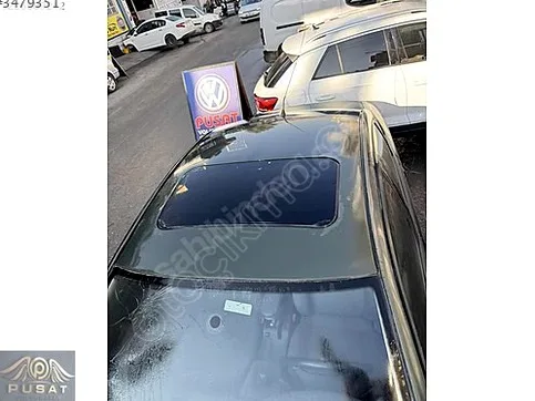 Volkswagen Passat Sağ Arka Kapı çıkma parça