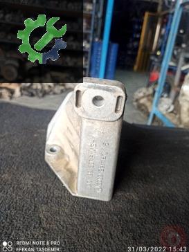 Volkswagen Passat Motor Braketi 8D0 199 307 P çıkma parça