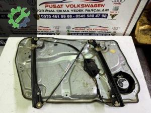 VOLKSWAGEN PASSAT B5 SAG ÖN ÇIKMA ORJİNAL CAM KRİKOSU