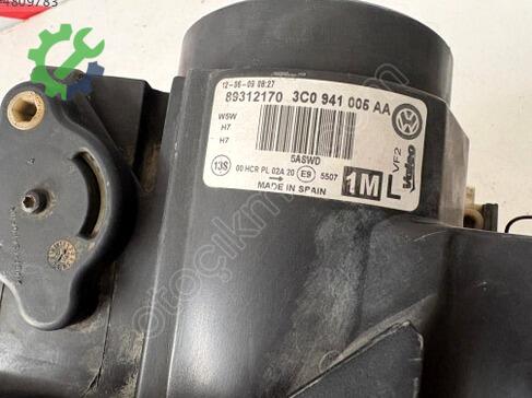 Volkswagen Passat Far çıkma parça