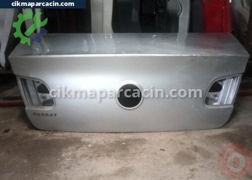Volkswagen Passat Bagaj çıkma parça