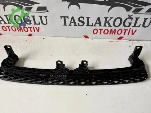 Volkswagen Passat Ön Tampon çıkma parça