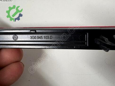 Volkswagen Passat Reflektör 3G0945103D çıkma parça