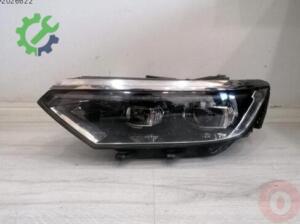 Volkswagen Passat 2023 Çıkma Far Sol