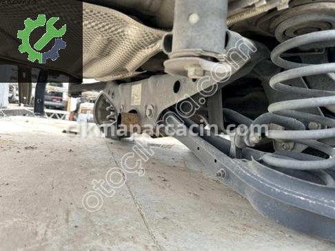 Volkswagen Passat Arka Dingil 5QF500039BF çıkma parça
