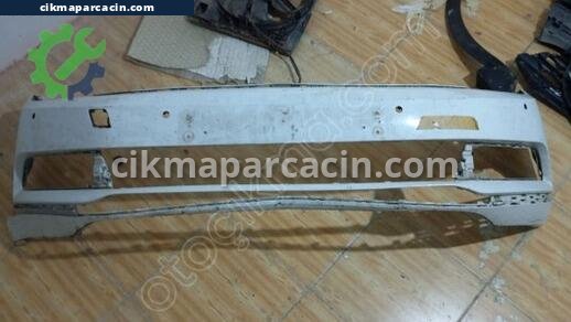 Volkswagen Passat Ön Tampon çıkma parça