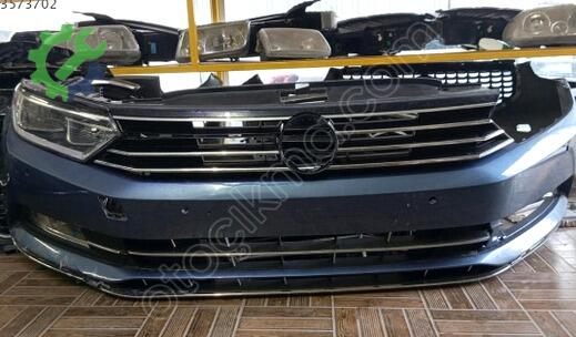 Volkswagen Passat Ön Tampon çıkma parça