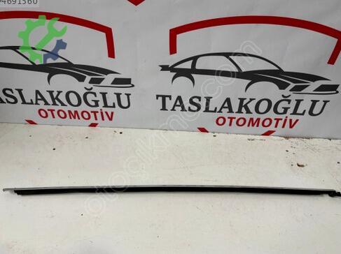 Volkswagen Passat Sağ Arka Kapı 3G339476M çıkma parça