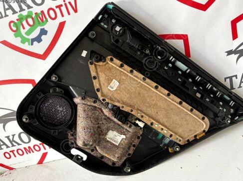 Volkswagen Passat Sol Arka Kapı çıkma parça