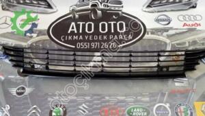Volkswagen Passat 2015-2023 Çıkma Tampon Orta Izgara 20092012