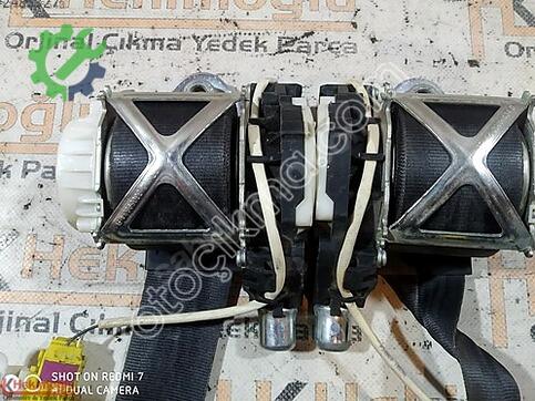 Volkswagen Passat 3C1857705P çıkma parça