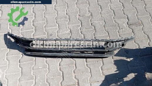 Volkswagen Passat Tampon Izgarası çıkma parça