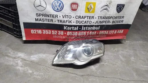 Volkswagen Passat Sağ Ön Far çıkma parça