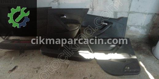 Volkswagen Polo Bagaj Döşemesi çıkma parça