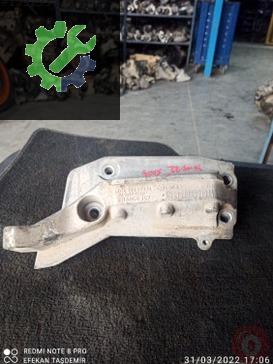 Volkswagen Polo Motor Braketi çıkma parça