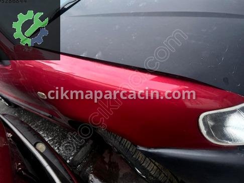 Volkswagen Polo Sağ Arka Çamurluk 6N çıkma parça