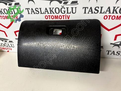 Volkswagen Polo Torpido Kapağı çıkma parça