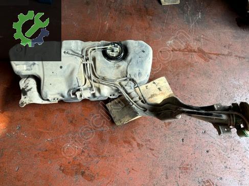 VOLKSWAGEN POLO HB 6N ÇIKMA ORJİNAL YAKIT DEPOSU