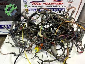 VOLKSWAGEN POLO HB KLİMALI ÇIKMA GÖGÜS TESİSATI ARAÇ İÇİ