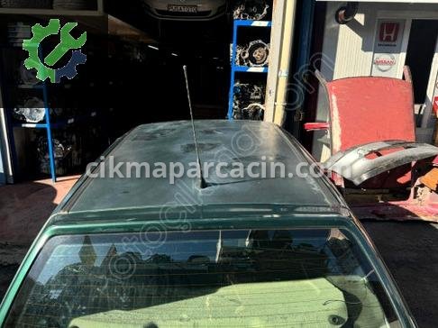 Volkswagen Polo Tavan çıkma parça