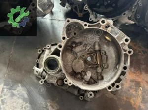 VOLKSWAGEN POLO HB MANUEL ÇIKMA ŞANZIMAN MUHAFAZASI (2. Adet)