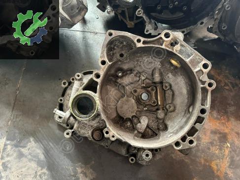 Volkswagen Polo Şanzıman Komple çıkma parça