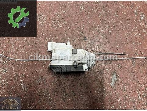 Volkswagen Polo Kapı Kilidi çıkma parça