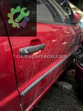 Volkswagen Polo Sağ Ön Kapı çıkma parça