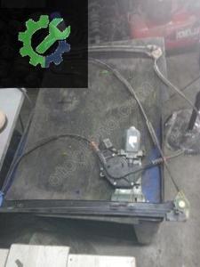 Volkswagen polo h.b95/99 model sağ ön cam krikosu ve motoru çıkma