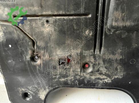 Volkswagen Polo Karter Muhafaza 2Q0825236G çıkma parça