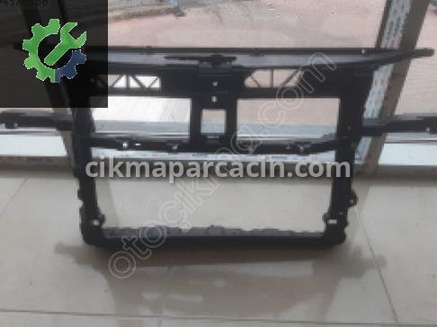 Volkswagen Polo Ön Panel çıkma parça