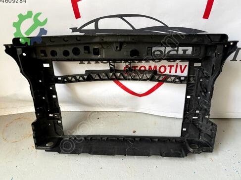 Volkswagen Polo Ön Panel 6C0805588H çıkma parça