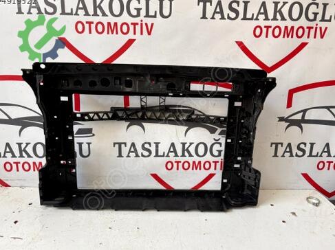 Volkswagen Polo Ön Panel 6C0805588H çıkma parça
