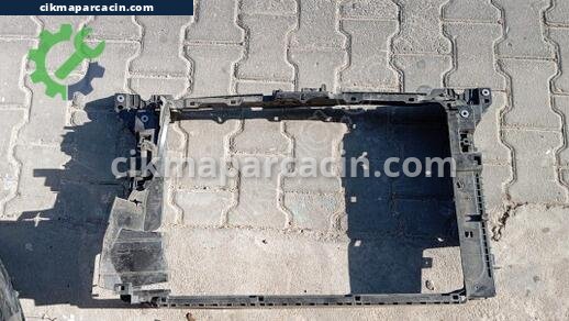 Volkswagen Polo Ön Panel çıkma parça