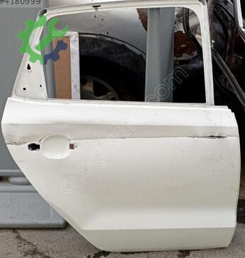 Volkswagen Polo Sağ Arka Kapı çıkma parça