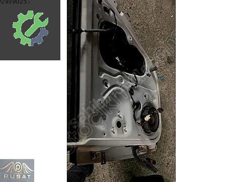 VOLKSWAGEN POLO SAG ARKA DOLU KAPI BEYAZ ORJİNAL