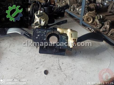 Volkswagen Polo Sinyal Kolu çıkma parça