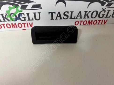 Volkswagen Polo Bagaj 6V0827566 çıkma parça