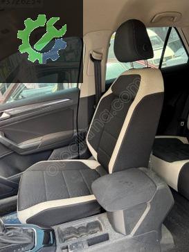 Volkswagen T-Roc Yolcu Koltuğu çıkma parça