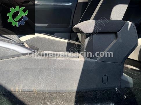 Volkswagen T-Roc Orta Konsol çıkma parça