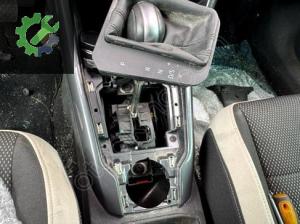VOLKSWAGEN T-ROC ÇIKMA OTOMATİK VİTES MEKANİZMASI 5Q1713025CE