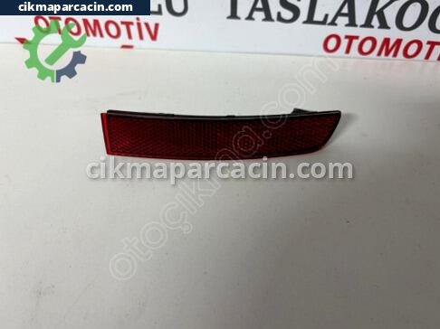 Volkswagen Tiguan Reflektör çıkma parça