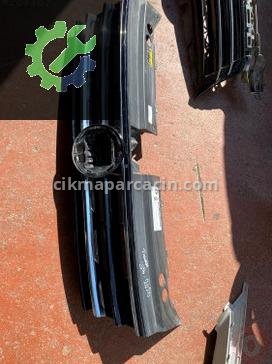 Volkswagen Tiguan Ön Panjur 5NA 853 651 çıkma parça