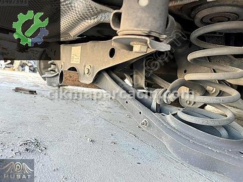 Volkswagen Tiguan Arka Dingil çıkma parça