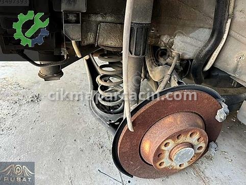 Volkswagen Tiguan Arka Dingil çıkma parça